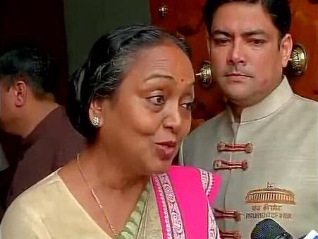 மும்பை போட்டோகிராபர் பலாத்கார சம்பவம்.. சபாநாயகர் மீராகுமார் கடும் கண்டனம்!