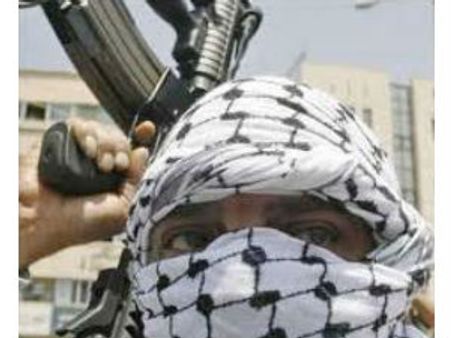 தமிழகத்தில் தாக்குதல் நடத்த யாழில் பாக். தீவிரவாதிகளா? இலங்கை ராணுவ தளபதி மறுப்பு!