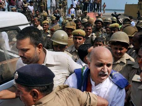 விஎச்பியின் அயோத்தியா யாத்திரை- டொகாடியா, அசோக் சிங்கால் கைது