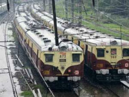 தீபாவளி பண்டிகை… ரயில் டிக்கெட் 15 நிமிடங்களில் முடிந்தது