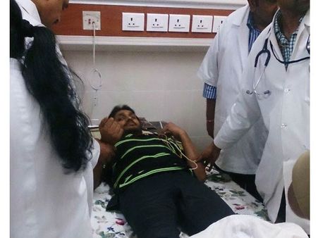 மருத்துவமனையில் ஜெகனுக்கு வலுக்கட்டாயமாக உணவு... உண்ணாவிரதம் முறியடிப்பு!!