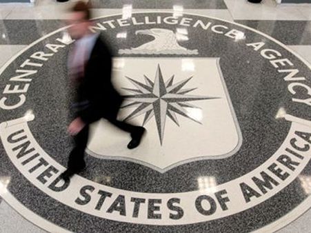 சிஐஏவிலேயே 'கருப்பு ஆடுகள்'... தனது ஊழியர்களையே ரகசியமாய் கண்காணிக்கும் அமெரிக்க உளவுத்துறை!