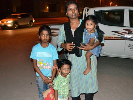 கணவர் திடீர் கைது.. ஷார்ஜாவில் 3 குழந்தைகளுடன் தவிக்கும் பெண்