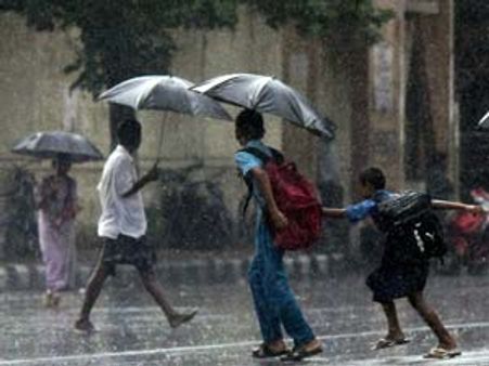 சென்னை, காஞ்சிபுரம், திருவள்ளூர் மாவட்டங்களில் இன்றும் பள்ளிகளுக்கு விடுமுறை