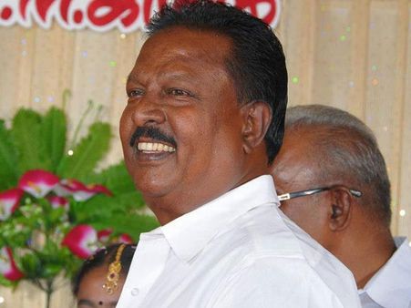 கருப்பசாமி பாண்டியன் கைதானால் ஜாமீன் கிடைக்காது...கிடுக்கிப் பிடி வழக்குப் பதிவு!