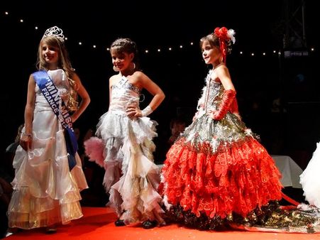 பிரான்ஸ் நாட்டில் 16 வயதுக்குட்பட்ட குழந்தைகளுக்கான ‘மினிமிஸ்’ போட்டிக்கு தடை