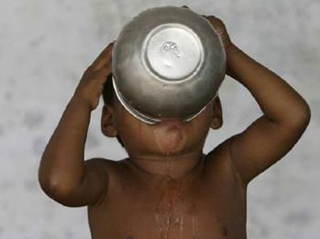 உலகில் பசி, பட்டினியால் வாடுவோரில் கால்வாசி பேர் இந்தியாவில் உள்ளனர்