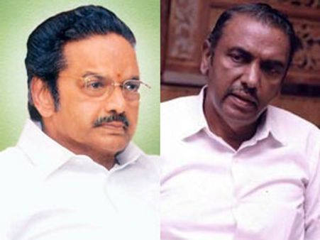 எதிரும் புதிருமாக நின்றாலும்.... !