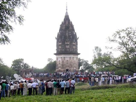 1,000 டன் தங்கப் புதையல்.. 2வது நாளாக தோண்டும் பணி