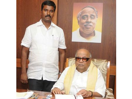 ஏற்காடு திமுக வேட்பாளர் பழங்குடி இனத்தவர்தான்: திமுக விளக்கம்