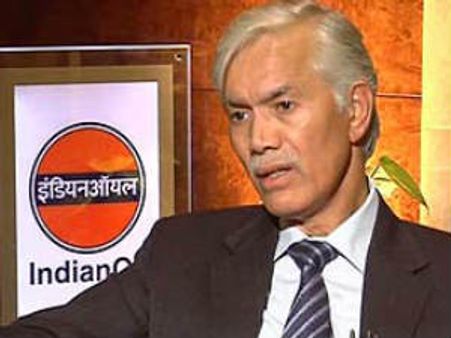 வீரப்ப மொய்லியின் உத்தரவால் 15 கிமீ நடந்தே அலுவலகம் சென்ற இந்தியன் ஆயில் சேர்மன்