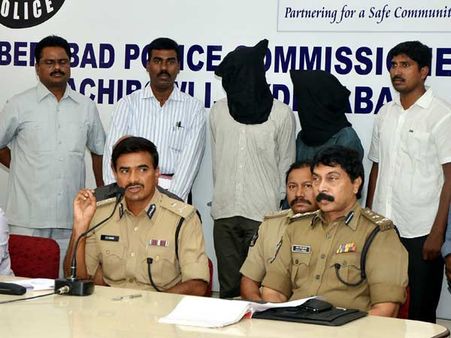 பலாத்காரம் செய்யப்பட்டதை சொல்லாமலேயே மறைத்து விட்ட ஹைதராபாத் சாப்ட்வேர் என்ஜீனியர்!