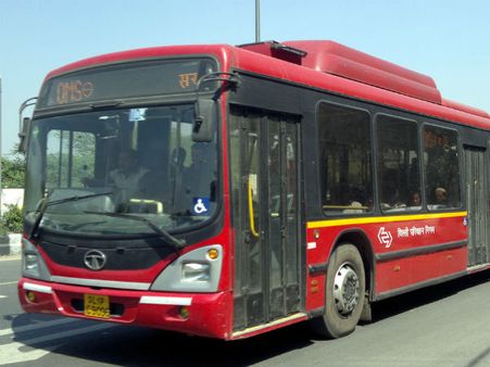 தாழ்தள பேருந்து முறைகேடு?: நீரா ராடியா- டாடா- திமுக தொடர்பு குறித்து சிபிஐ விசாரணை!