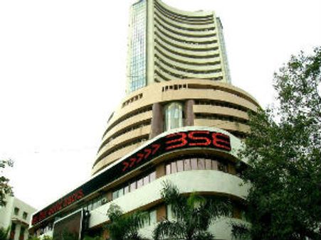 மும்பை பங்கு சந்தை புதிய உச்சத்தை எட்டியது!