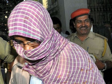 பாட்னா குண்டுவெடிப்பில் தொடர்புடையவன் தங்கியிருந்த ஹோட்டலில் 27 வெடிகுண்டுகள் கண்டுபிடிப்பு