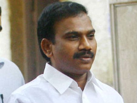 குவஹாத்தி தீர்ப்பு எதிரொலி: ஸ்பெக்ட்ரம் வழக்கை சிபிஐ விசாரிக்க ராசா கடும் எதிர்ப்பு