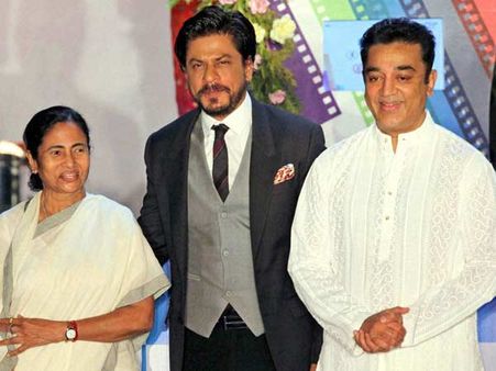 'அம்மா' ஆதங்கத்தை 'அக்கா'விடம் கொட்டித் தீர்த்த கமல்... கொல்கத்தா விழாவில் ருசிகரம்!