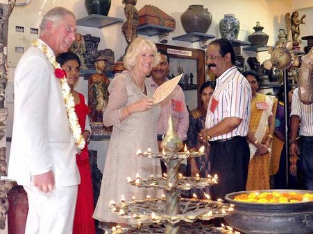 குட்டி இளவரசர் ஜார்ஜூக்காக கேரளாவில் ரயில், கார் வாங்கிய தாத்தா சார்லஸ்