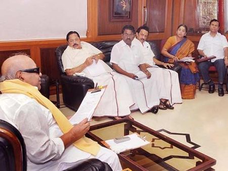 இலங்கை போர்க்குற்றம் குறித்து சர்வதேச விசாரணை கோரி நாடாளுமன்றத்தில் தீர்மானம்- டெசோ கோரிக்கை