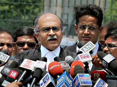 பிரசாந்த் பூஷன் விமர்சனம்: பதவி விலக தயங்கமாட்டோம்- உச்சநீதிமன்ற நீதிபதிகள் காட்டம்!