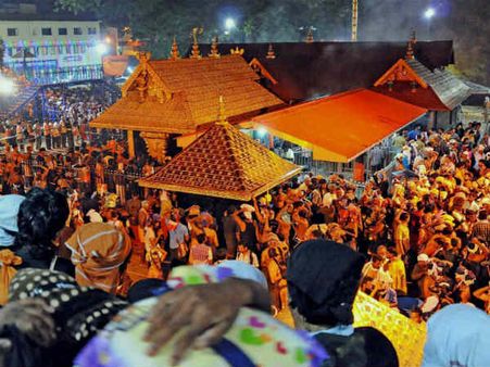 சபரிமலையில் தொடர்ந்து பலத்த மழை.. ஐயப்ப பக்தர்கள் அவதி