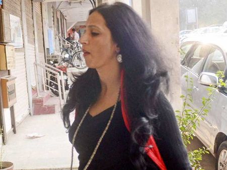 'அரெஸ்ட்' அச்சத்தில் சோமா செளத்ரி ராஜினாமா: மகளிர் ஆணைய உறுப்பினர் கருத்து!