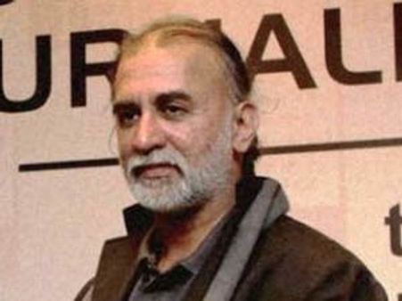 தருண் தேஜ்பாலுக்கு ஆதரவாக கிளம்பிய பேஸ்புக் பக்கம்!