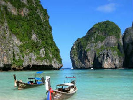 தாய்லாந்துப் போராட்டம்: இந்திய சுற்றுலாப் பயணிகளுக்கு மத்திய அரசு எச்சரிக்கை