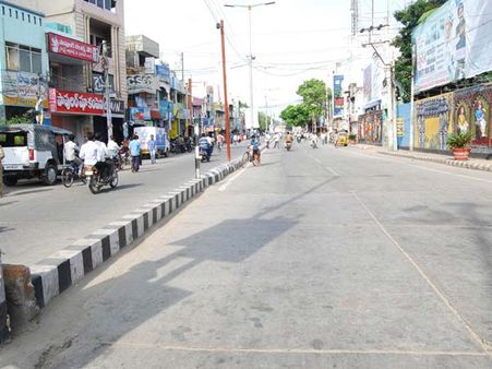 தெலுங்கானாவில் மேலும் 2 மாவட்டங்களை இணைக்க டிஆர்எஸ் எதிர்ப்பு- நாளை பந்த்