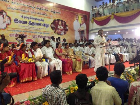 எம்.எல்.ஏ பதவியை ராஜினாமா செய்யட்டும்…. அதிருப்தி எம்.எல்.ஏ.க்களுக்கு சவால் விட்ட விஜயகாந்த்