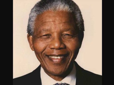 மண்டேலாவுக்கு ரகசியமாக பேத்தியைக் காண்பித்த சிறை அதிகாரி கிறிஸ்டோ...