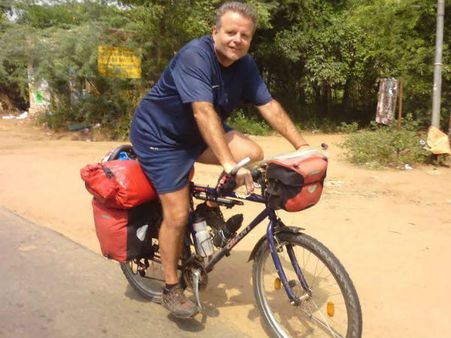 மதுரைக்காரங்க பாசக்காரப் பயலுகய்யா... நெதர்லாந்து நாட்டுக்காரரின் சந்தோஷ வியப்பு!