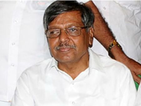 தேமுதிகவில் இருந்து வெளியேறும் பண்ருட்டி ராமச்சந்திரன் ஆதரவு நிர்வாகிகள்: முன்னாள் எம்.எல்.ஏ அவுட்