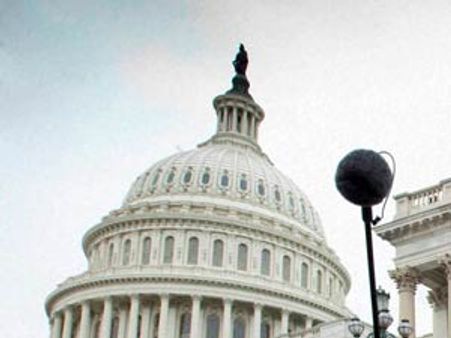 உங்கள் தூதரகங்களில் இந்தியப் பணியாளர்களுக்கு தரும் சம்பளம் என்ன.. அமெரிக்காவைக் கேட்கிறது இந்தியா