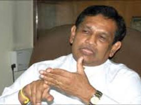 213 மீனவர்களை மீட்க இந்தியா வருகிறார் இலங்கை அமைச்சர் ராஜித சேனாரத்ன!!