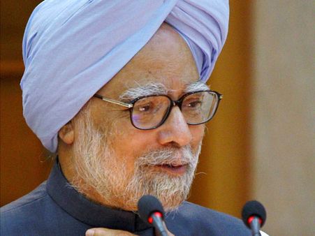 மீனவர் பிரச்சனைக்கு பேச்சு மூலம் தீர்வு- ஈழத் தமிழர் மீது அக்கறை இல்லை என்பது உண்மை இல்லை: மன்மோகன்