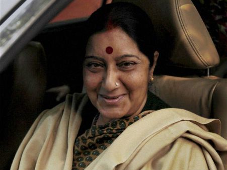 இலங்கைக் கடற்படையை எதிர்த்துப் போராட்டம் நடத்த பாம்பன் வருகிறார் சுஷ்மா சுவராஜ்