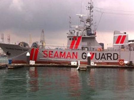 அமெரிக்க ஆயுத கப்பல் ஊழியர்கள் 35 பேரின் ஜாமீன் உத்தரவு ரத்து