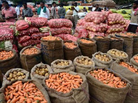 பொங்கல் பண்டிகை: காய்கறி விலை கிடு கிடு- மக்கள் கவலை