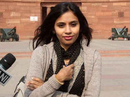 நாடாளுமன்றத் தேர்தலில் தேவ்யானி கோப்ரகடே போட்டி : எந்தக் கட்சி என்பது விரைவில் அறிவிப்பு