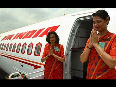 நஷ்டத்தில் ஓடினாலும் 24,000 ஊழியர்களுக்கு 'ஃப்ரீ டிக்கெட்' கொடுக்கும் ஏர் இந்தியா