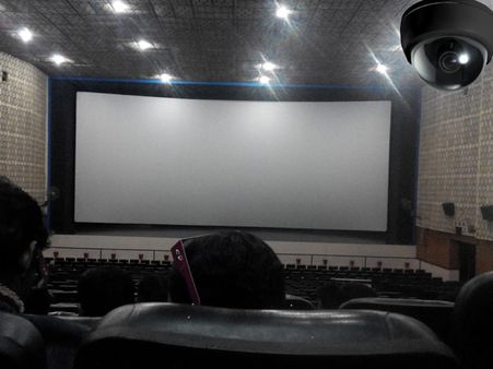 இனி திரையரங்குகளில் கண்காணிப்பு கேமரா கட்டாயம்!