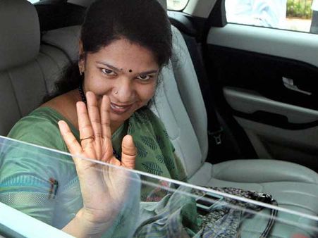 நாடாளுமன்ற தேர்தல் வெற்றிக்கு உழைக்கும் திமுக தொண்டர்களுக்கு வாழ்த்துக்கள்: கனிமொழி