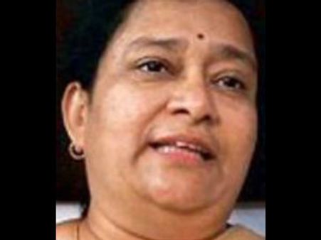 ஏன் இரவு 11 மணிக்கு நிர்பயா படம் பார்க்கப் போனார்?.. மகா. பெண்கள் ஆணைய உறுப்பினரின் சர்ச்சைப் பேச்சு