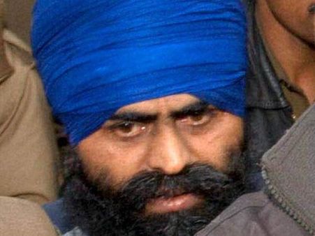 டெல்லி குண்டுவெடிப்பு- புல்லாரின் மரண தண்டனைக்கு உச்ச நீதிமன்றம் இடைக்கால தடை