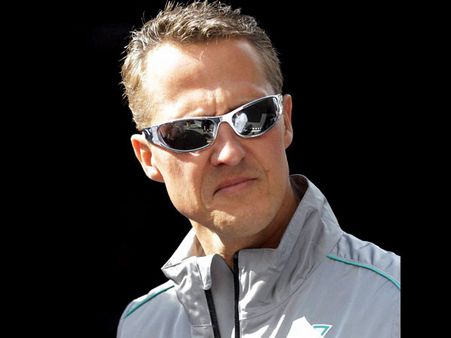 கண்ணைத் திறந்து மூடினார் கோமாவில் உள்ள ஷூமேக்கர்.. !