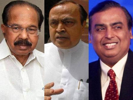 சமையல் எரிவாயு விலை கொள்ளை: முகேஷ் அம்பானி, வீரப்ப மொய்லி மீது வழக்கு- கெஜ்ரிவால்