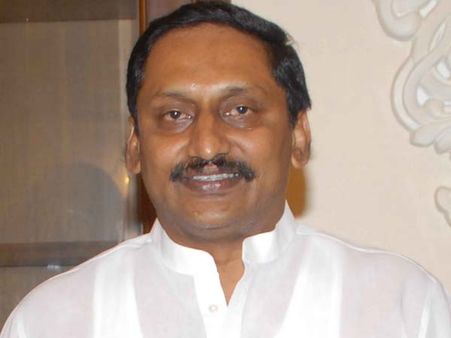 தாக்கலாகிறது தெலுங்கானா மசோதா.. ராஜினாமா செய்கிறார் ஆந்திர முதல்வர் கிரண்குமார்!