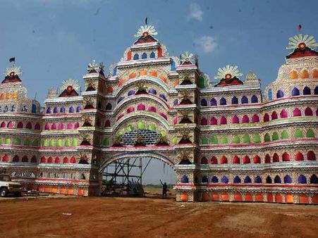 ஜொலிக்கும் திமுக மாநாடுத்திடல்... குவியும் தொண்டர்கள்...