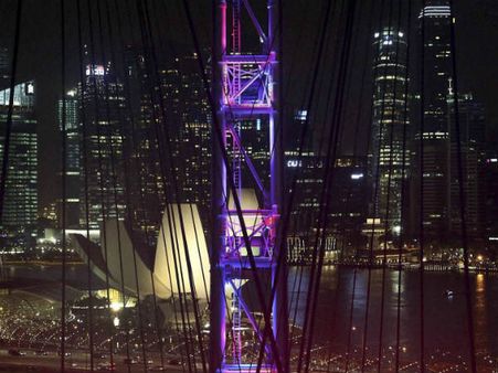 சிங்கப்பூர்: போலி சர்ட்டிபிகேட் கொடுத்த 7 இந்தியர் உள்பட 25 வெளிநாட்டினருக்கு சிறை!